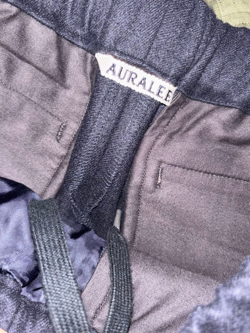 AURALEEウールパンツ本日限定値下げ可能！