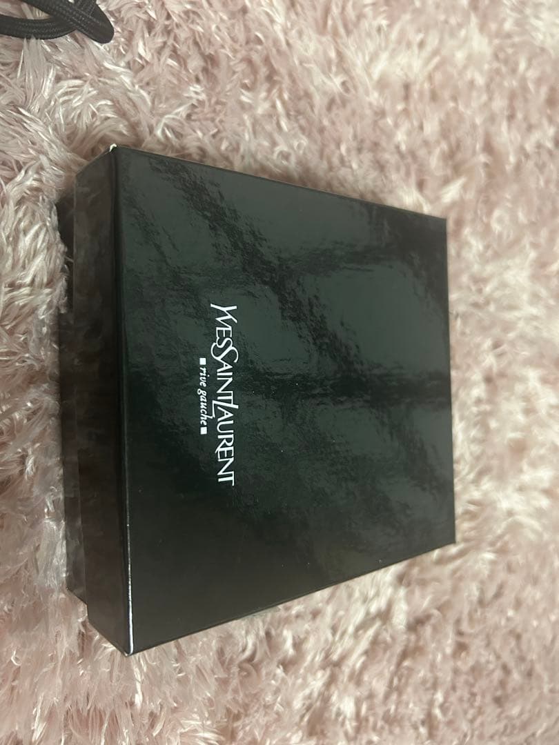 Yves Saint Laurent 二つ折り財布 青