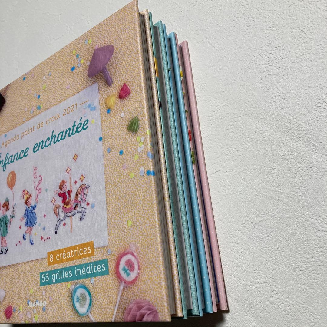 Agenda point de croix アジェンダ　クロスステッチ　図案