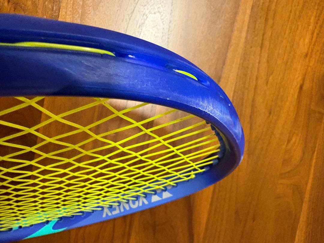 ヨネックス　イーゾーン100 YONEX EZONE100