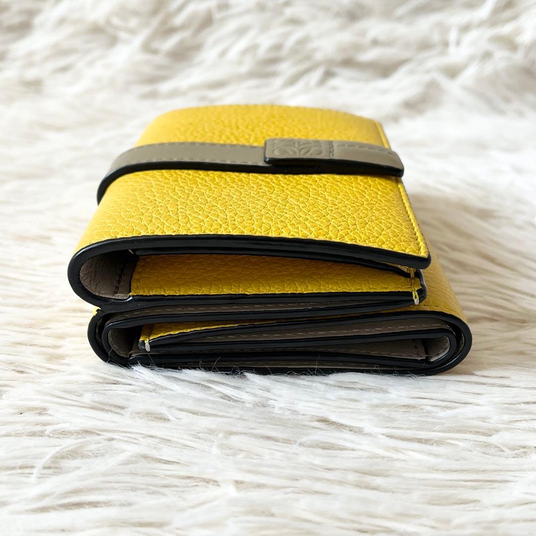 未使用級✨　LOEWE　アナグラム　三つ折り財布　トライフォールド