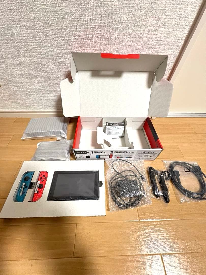 【箱付き】Nintendo Switch　本体　おまけ付き ニンテンドースイッチ