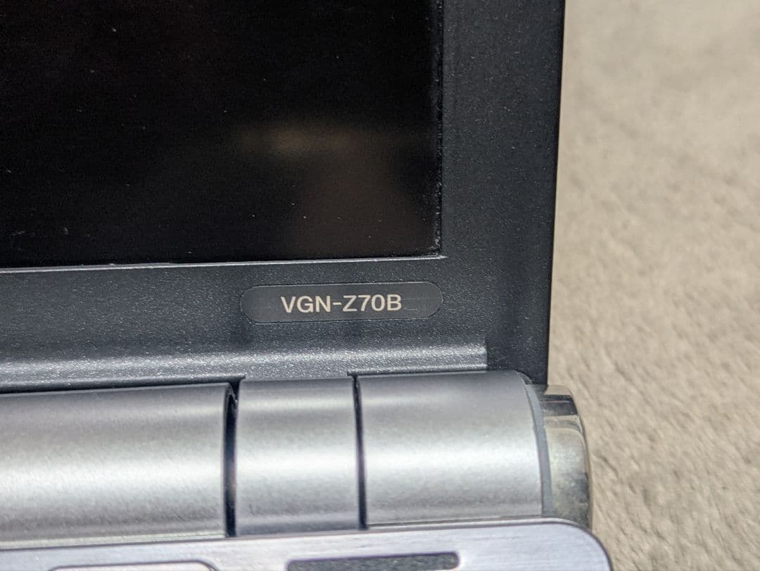 SONY VAIO VGN-Z70B（PCG-6X4N）