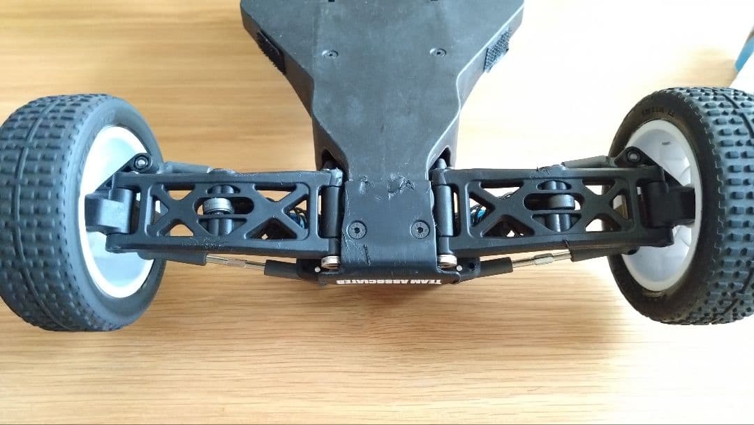 TEAM ASSOCIATED RB10 ブルー RTR アソシエイテッド