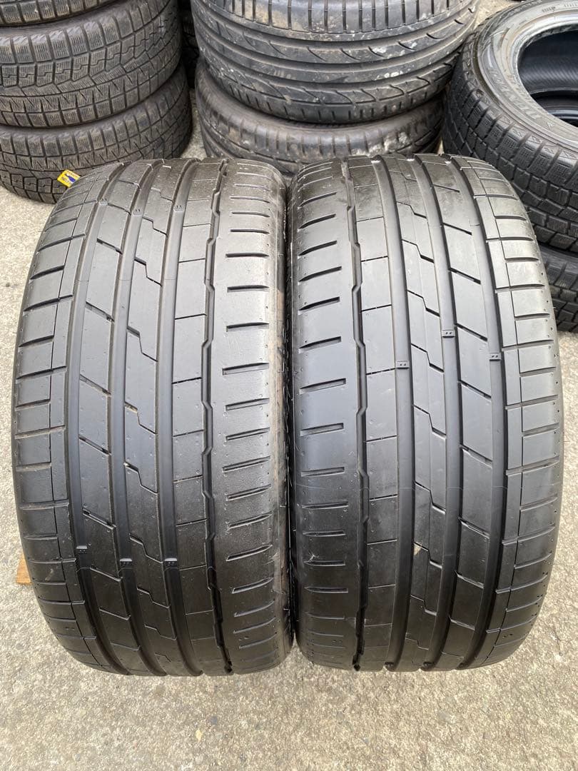 HANKOOK VENTUS 235/40/19 4本セット2020/21年製