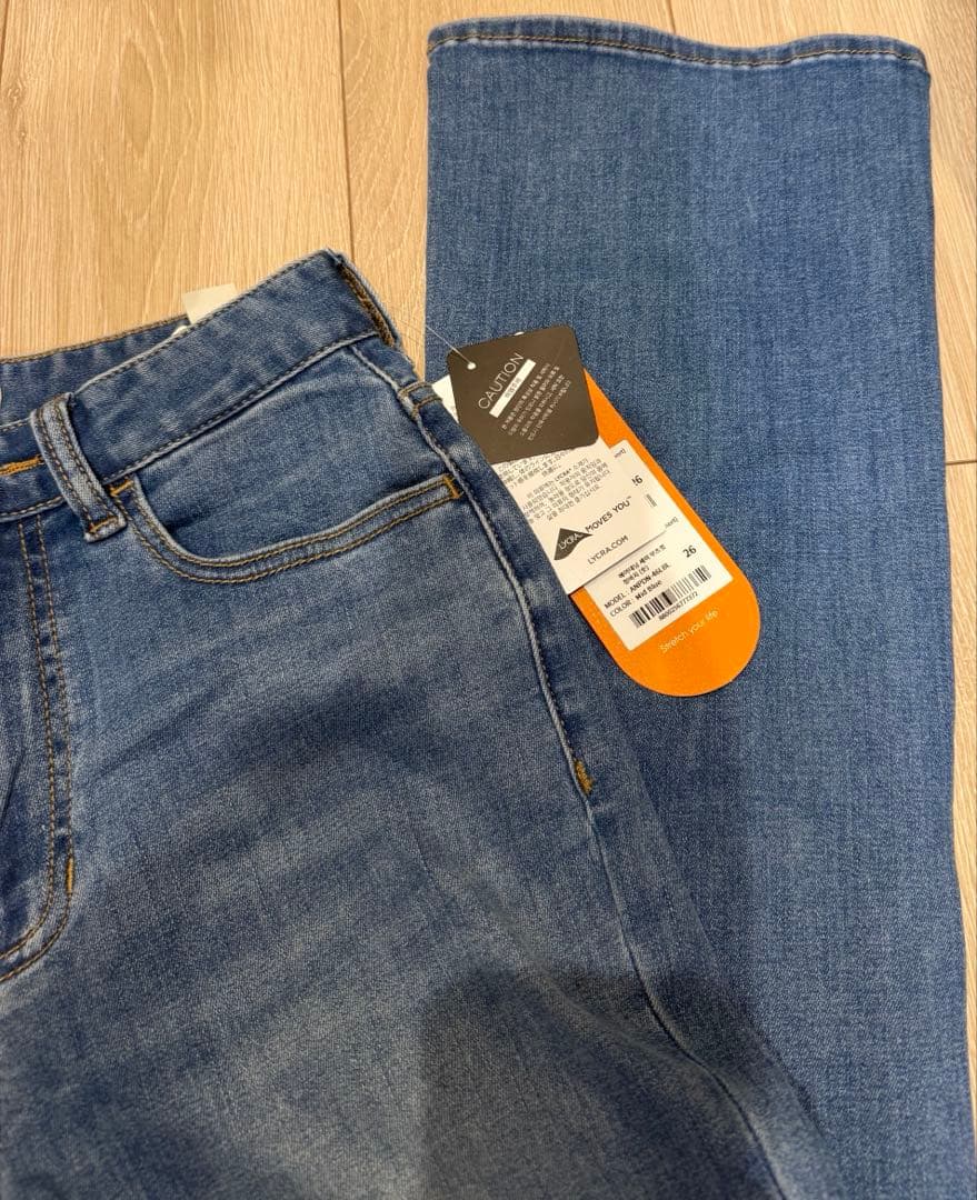 Airdenim セミ ブーツカットジーンズ　26