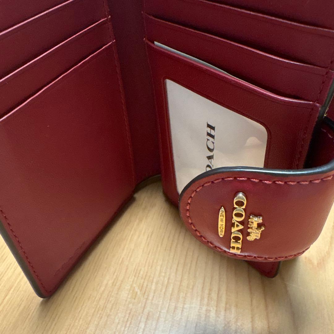 美品　コーチ　二つ折り財布　COACH