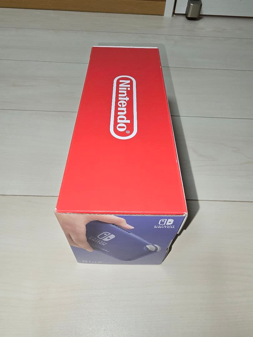 ★任天堂　Switch　ライト　本体　ブルー　新品未使用