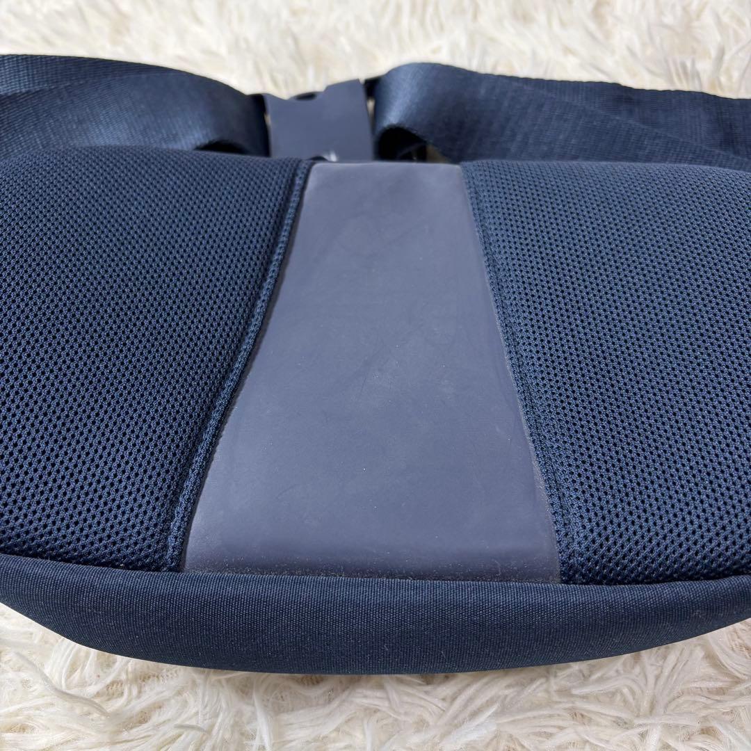 ポムル POMULU ヒップシート 抱っこ紐 スリング 新型 ネイビー