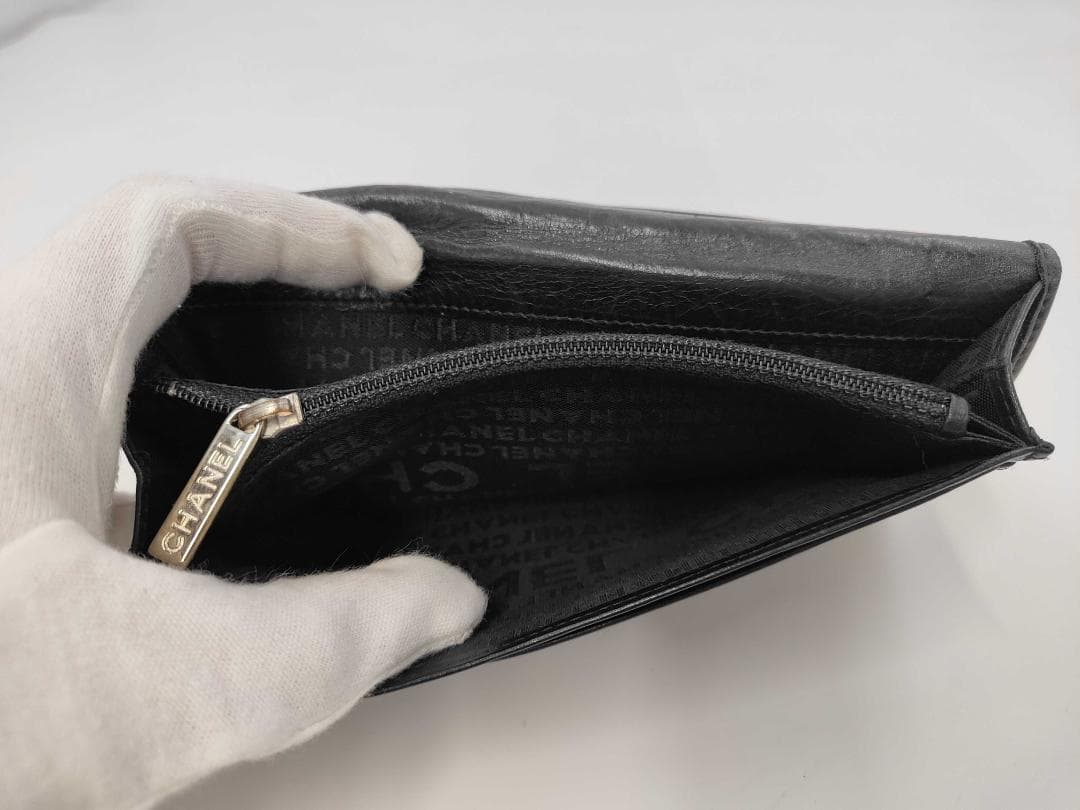 CHANEL シャネル　ブラック キルティング 二つ折り財布
