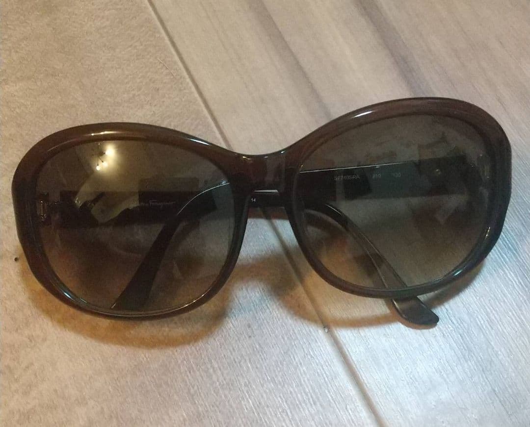 ☆フェラガモ/Salvatore Ferragamoサングラス☆