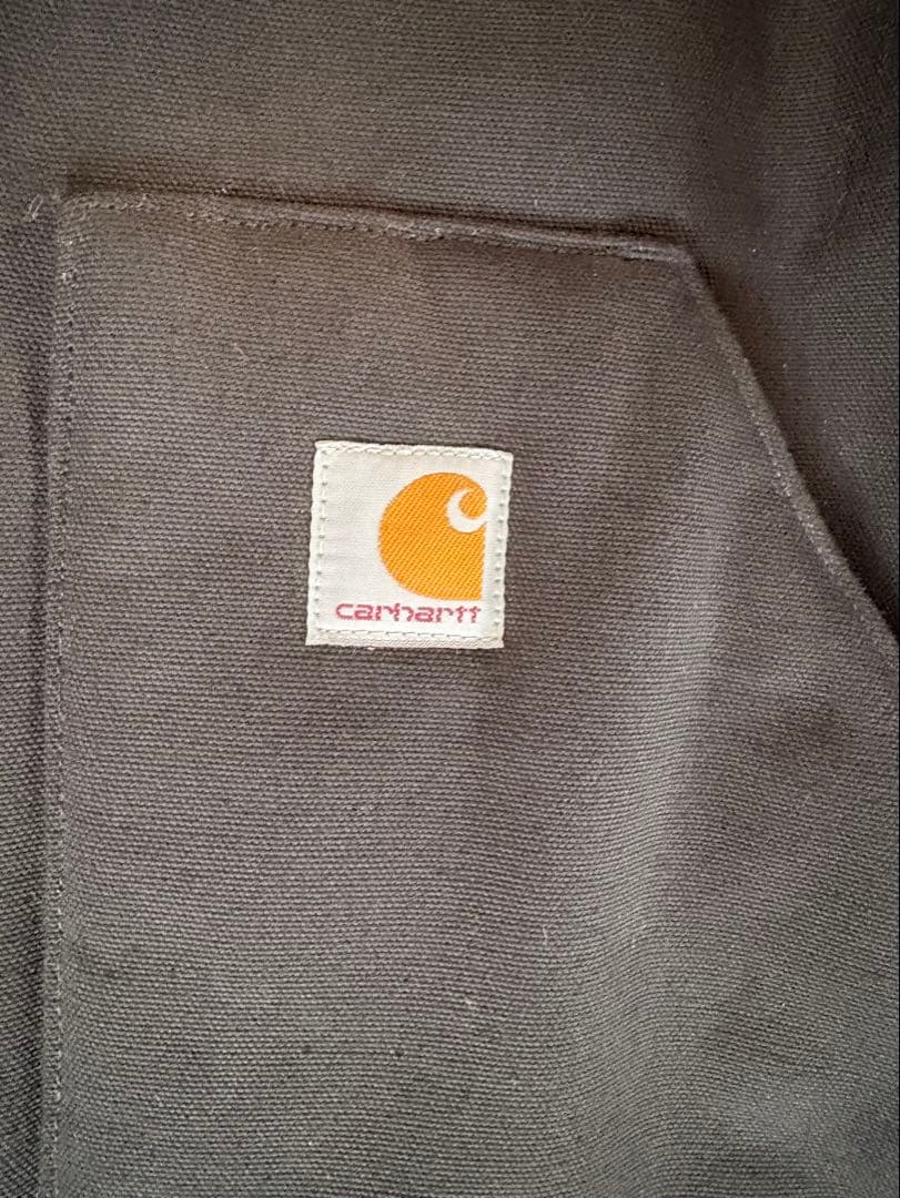Carhartt ブラックジップアップ ベスト