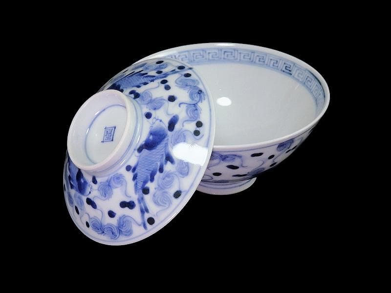 古伊万里　染付　流水に鯉の図　蓋茶碗　E871AS-fbsn