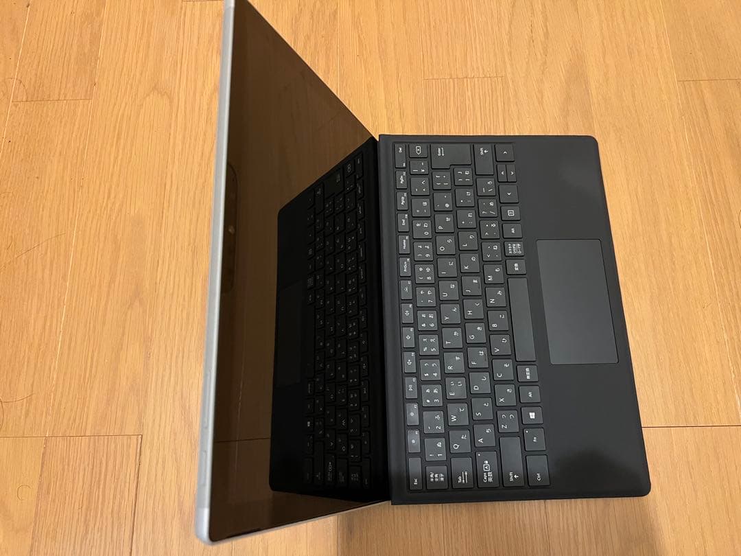 Microsoft Surface Pro7 本体
