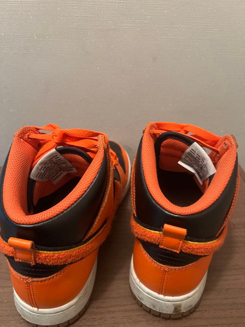 靴 Nike Dunk High UniversityChenilleSwoosh