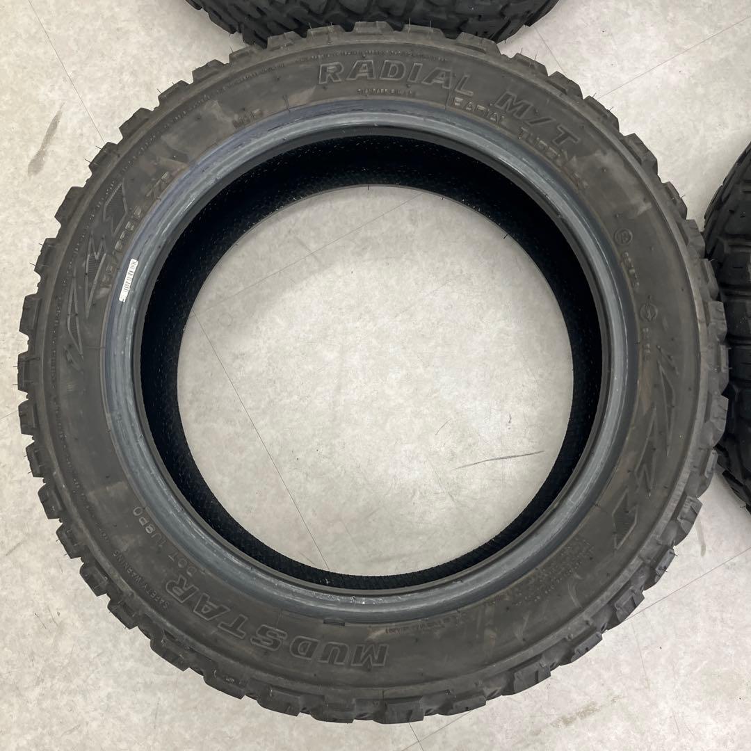 MUDSTAR RADIAL M/T　165/60R15 溝6.8mm