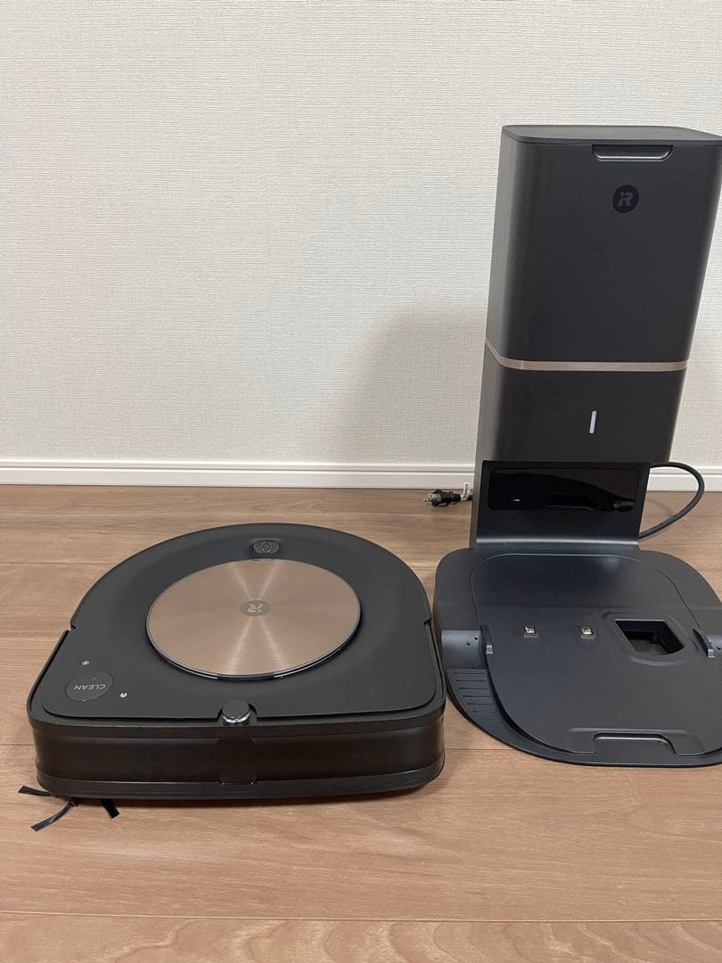 ルンバ s9+ アイロボット ロボット掃除機 自動ゴミ収集　保証書付き