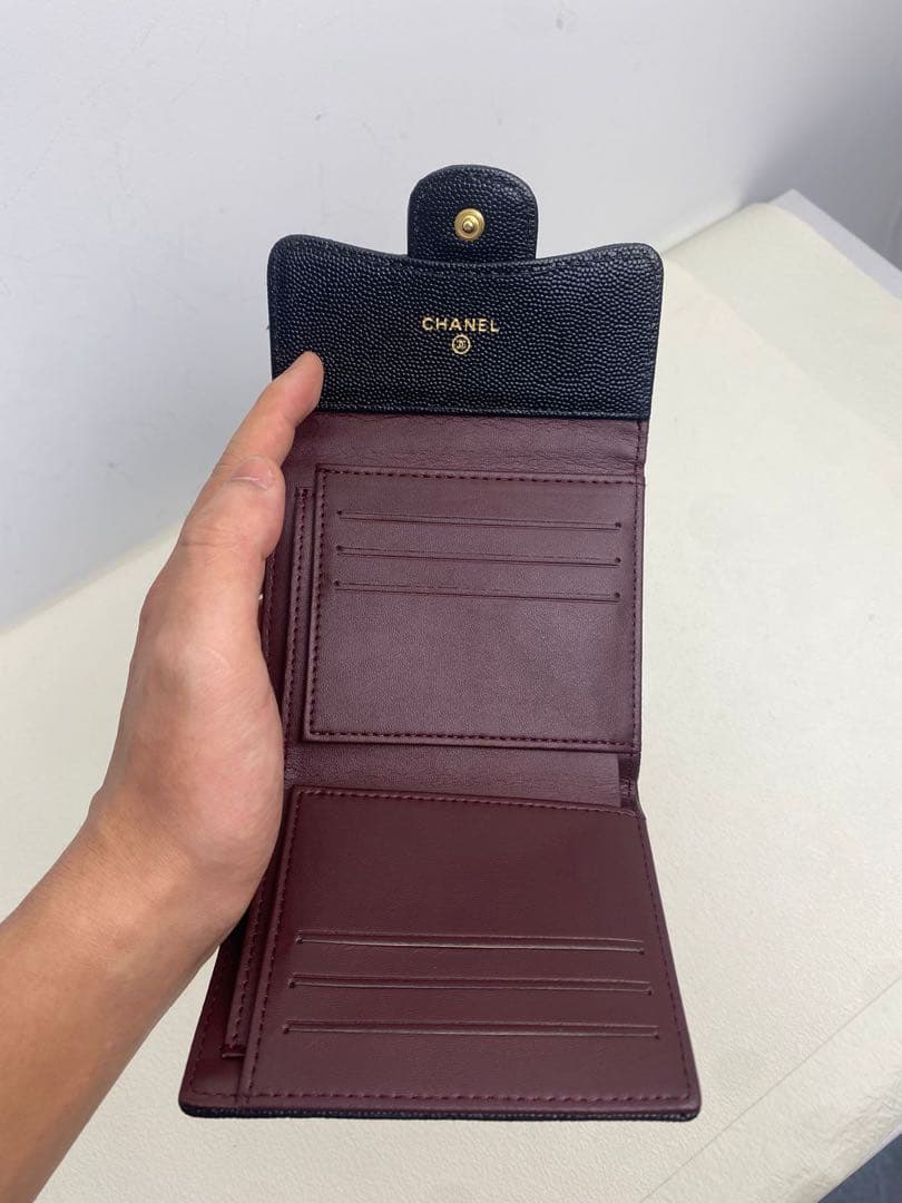 CHANEL ブラック 三つ折り財布 黒 レザー