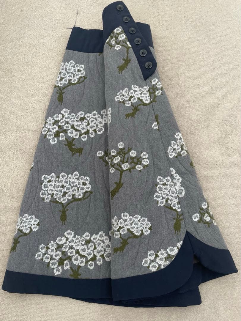 mina perhonen 刺繍スカート