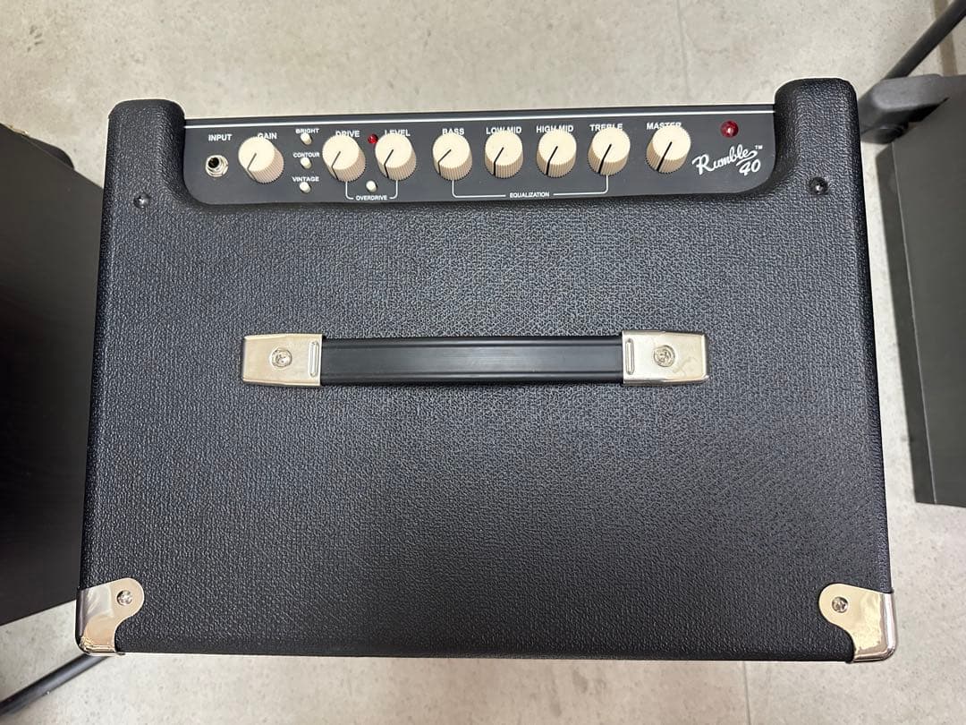 Fender Rumble 40 ベースアンプ