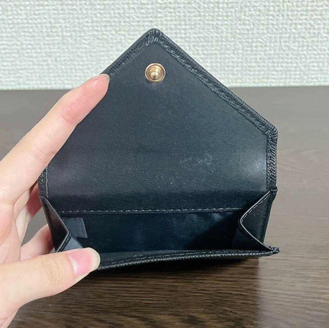 VivienneWestwood ミニ財布　ブラック　ゴールド　三つ折り財布
