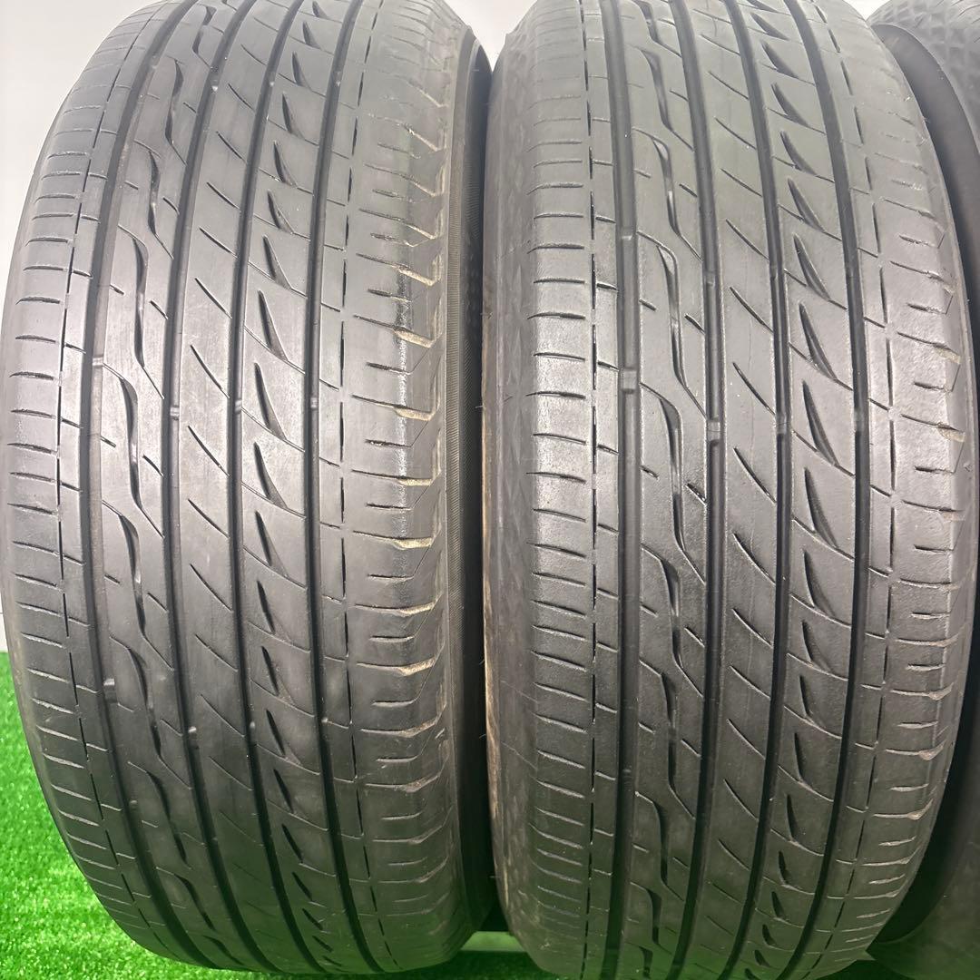 215/55R17 ブリヂストンREGNO 4本 送料無料 夏タイヤ T1461