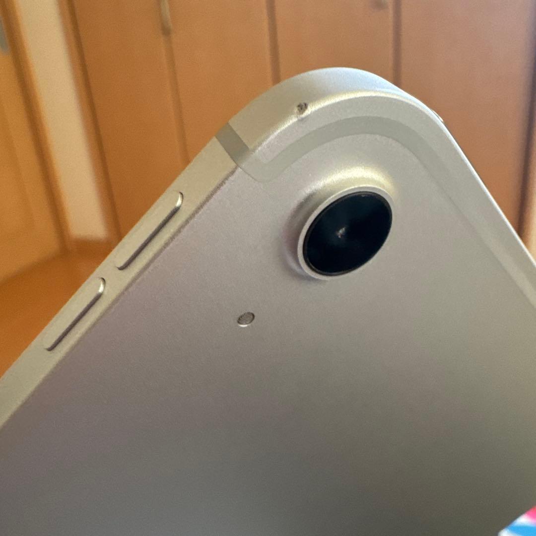 iPad 10世代　WIFI＋CELLULARモデル