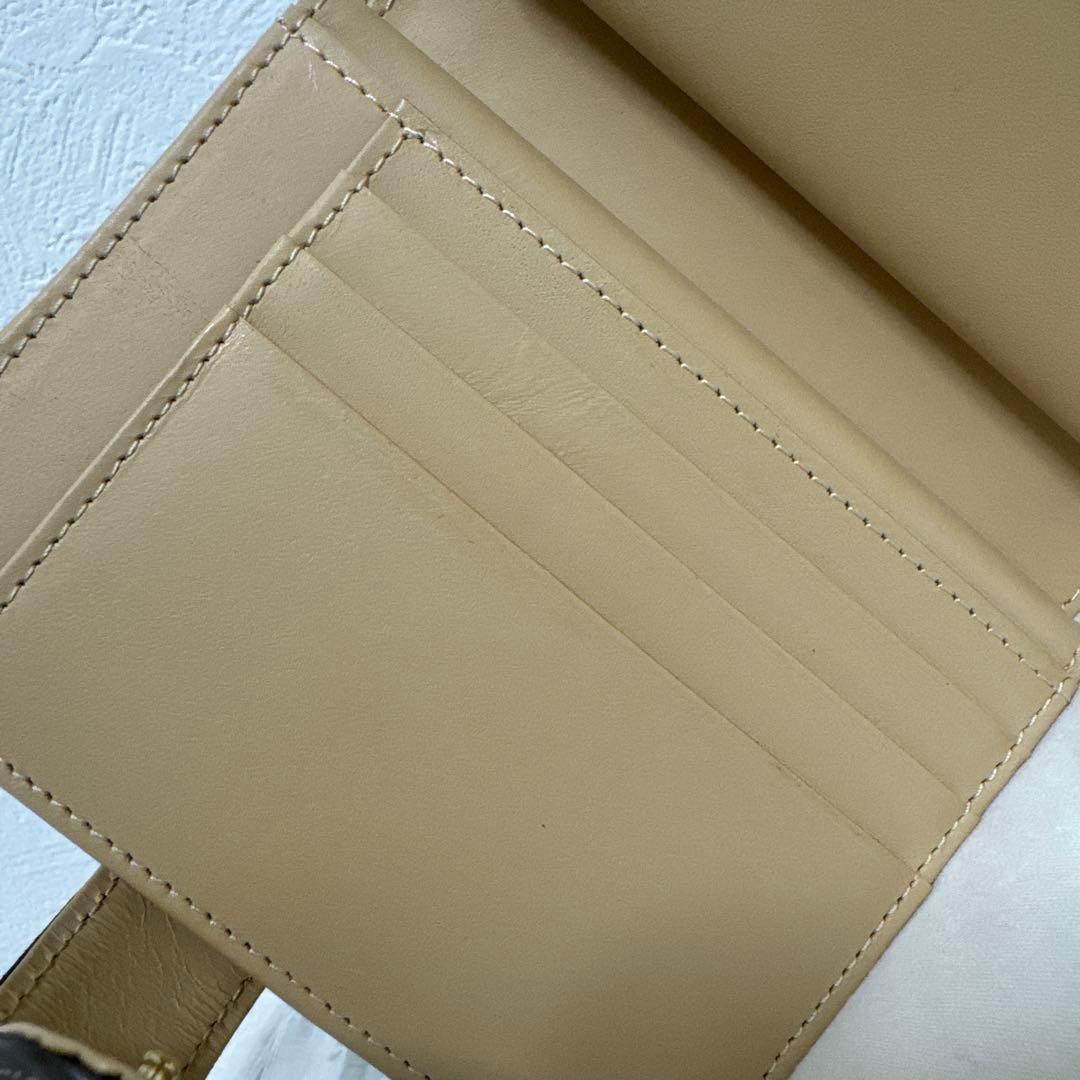 キタムラ Kitamura 二折財布
