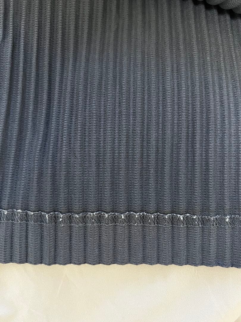 HOMME PLISSÉ ISSEY MIYAKE プリーツノースリーブサイズ3