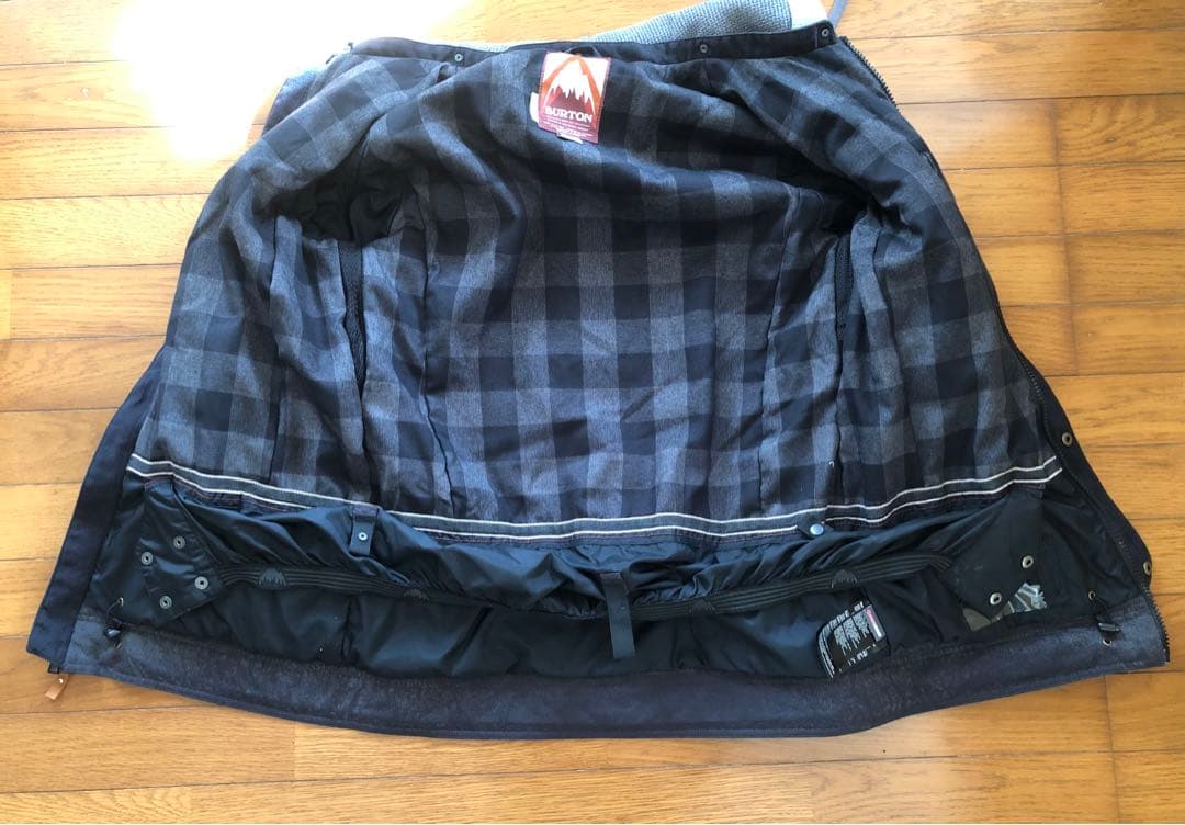 BURTON スノーボードウェア　サイズS