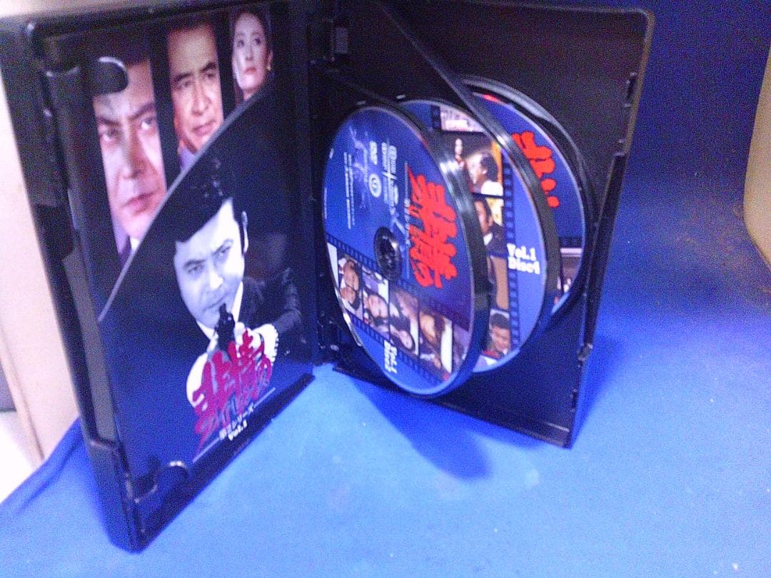 非情のライセンス コレクターズ6枚組DVD第2ーVol.1 天知茂　セル版中古