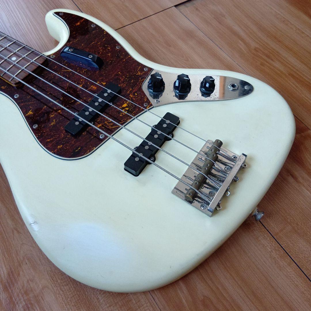 ベース squier classic vibe 60sJB relic