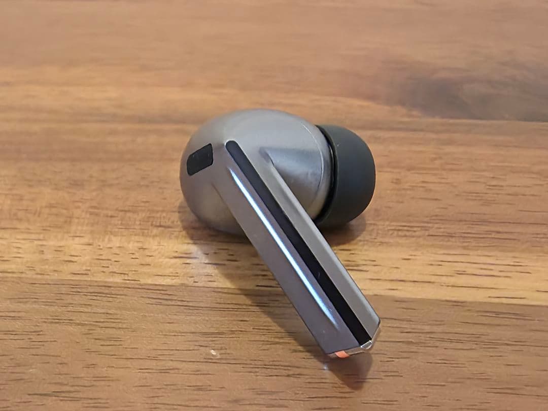 Galaxy Buds3 Pro シルバー国内版 ミニオンケース付き
