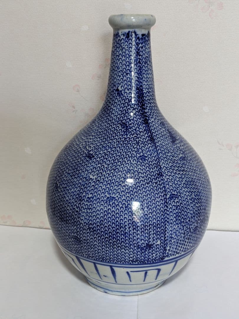 ♦古伊万里 印判染付 微塵唐草文様 徳利 明治時代 花器 一輪挿し 置物 骨董品