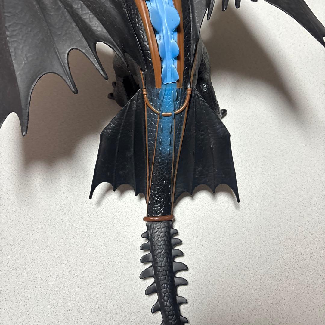 ヒックとドラゴン トゥース メガサイズフィギュア