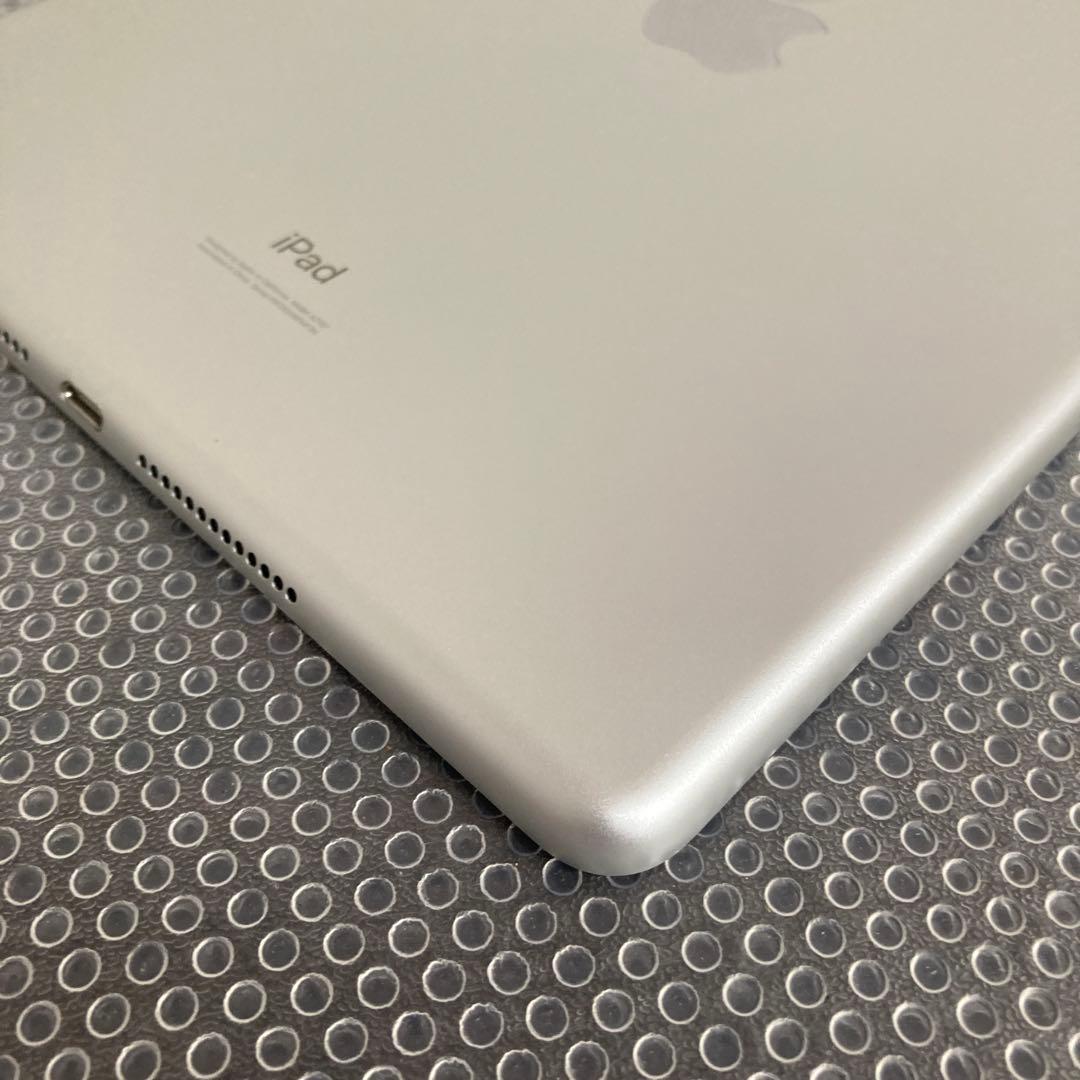 1055【早い者勝ち】電池良好☆iPad7 第7世代 32GB WIFIモデル☆