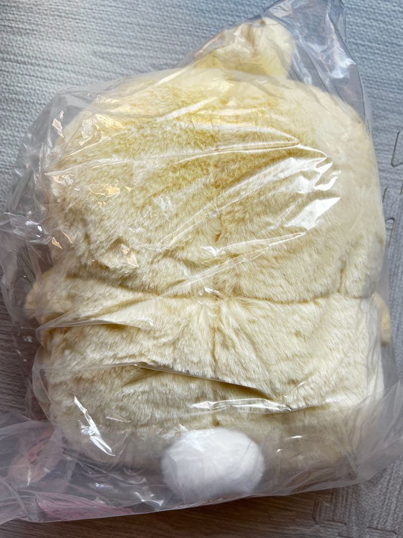 ちいかわ　重め！ぼっちゃり抱っこぬいぐるみ　うさぎ　ぽっちゃり
