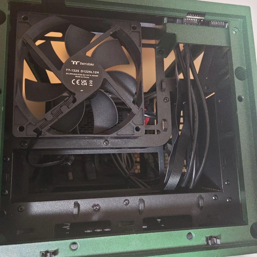 750w電源付き The Tower 100 Racing Green