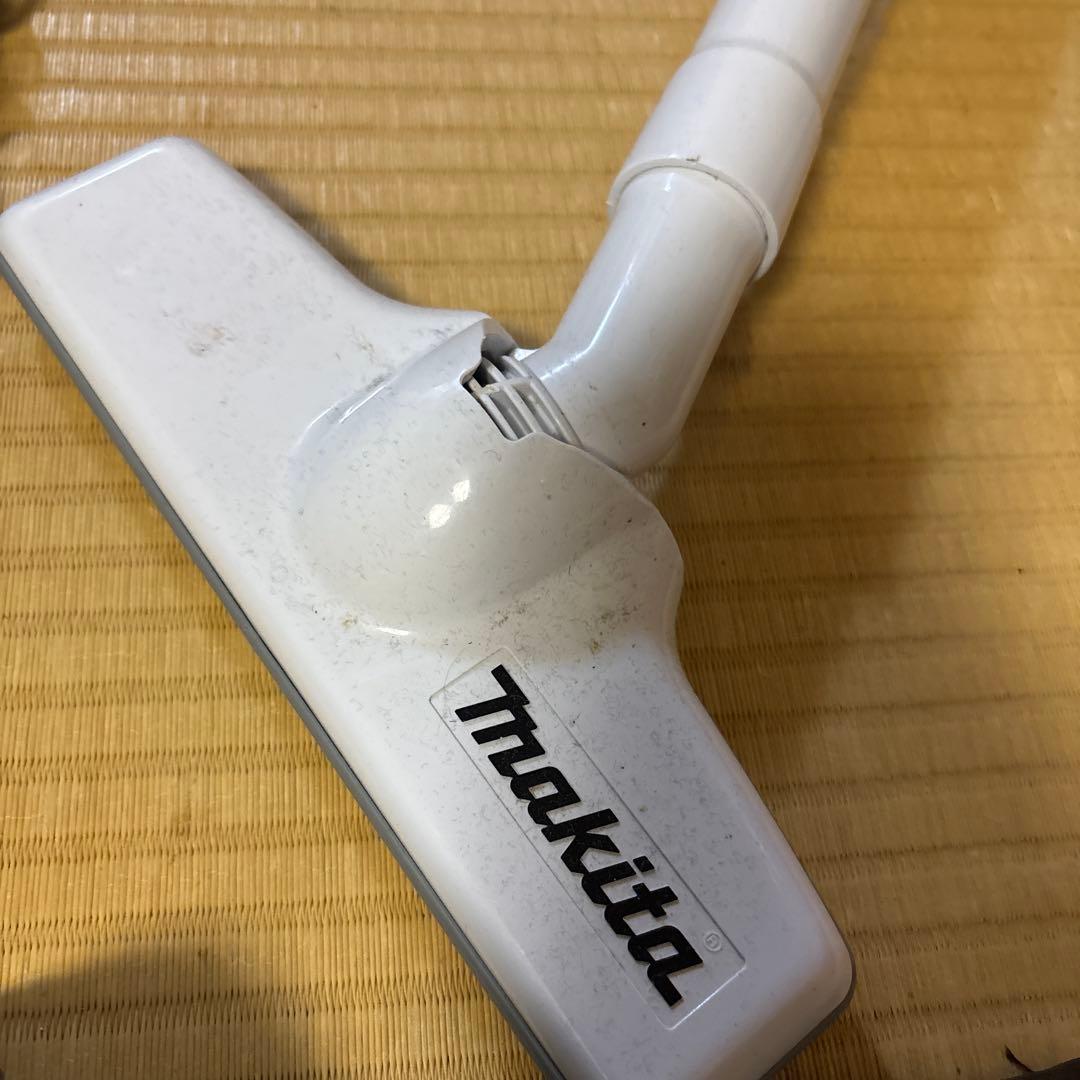 Makita CL107FD コードレス掃除機 マキタ