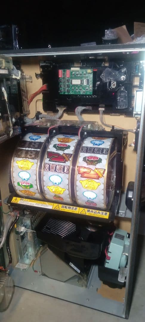 送料込　パチスロ　実機　京楽　AKB48 家庭用電源　裏ロム付　ドアキー設定キー