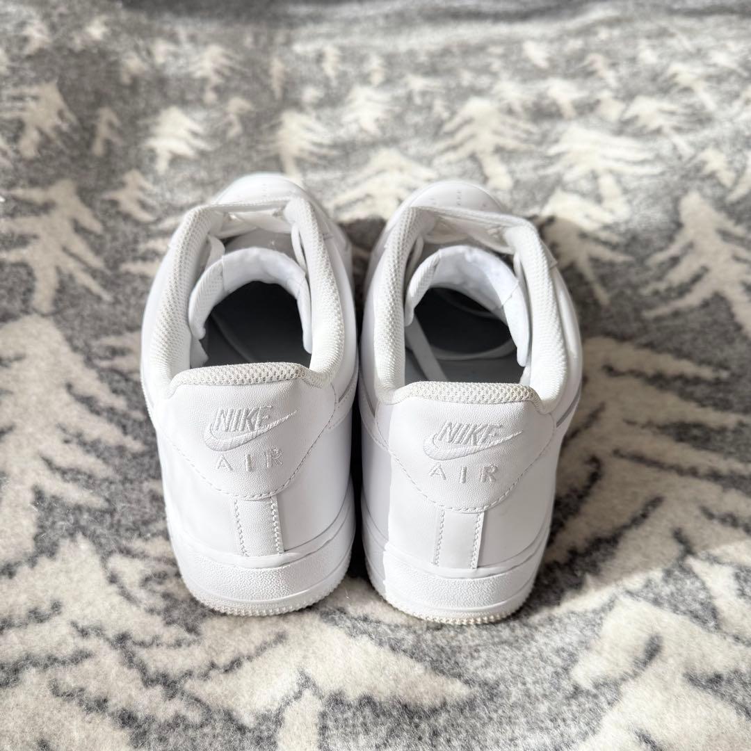 美品 Nike Air Force 1 '07 ホワイト US9 1/2 ナイキ