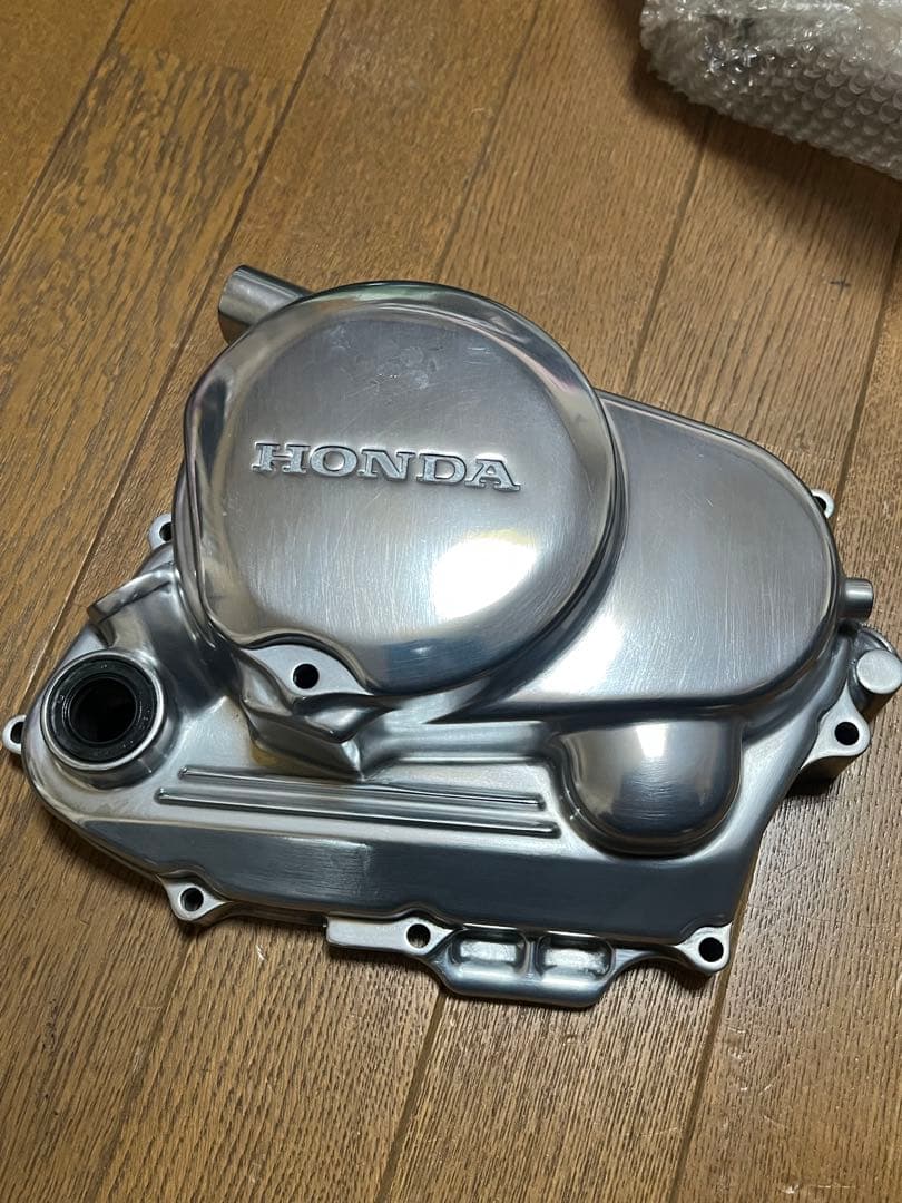 Ape50 / エイプ100 クラッチカバー鏡面ポリッシュクランクケースカバー