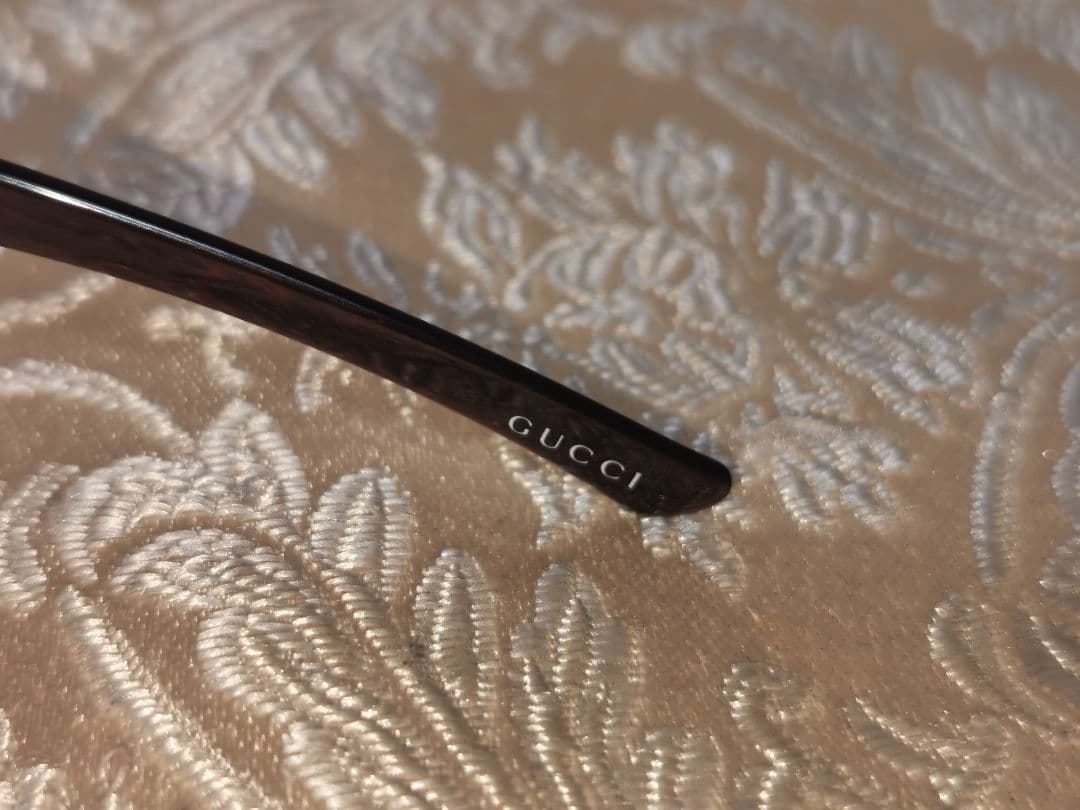 グッチ　GUCCI　ホースビット　リムレス　サングラス　ブラウン