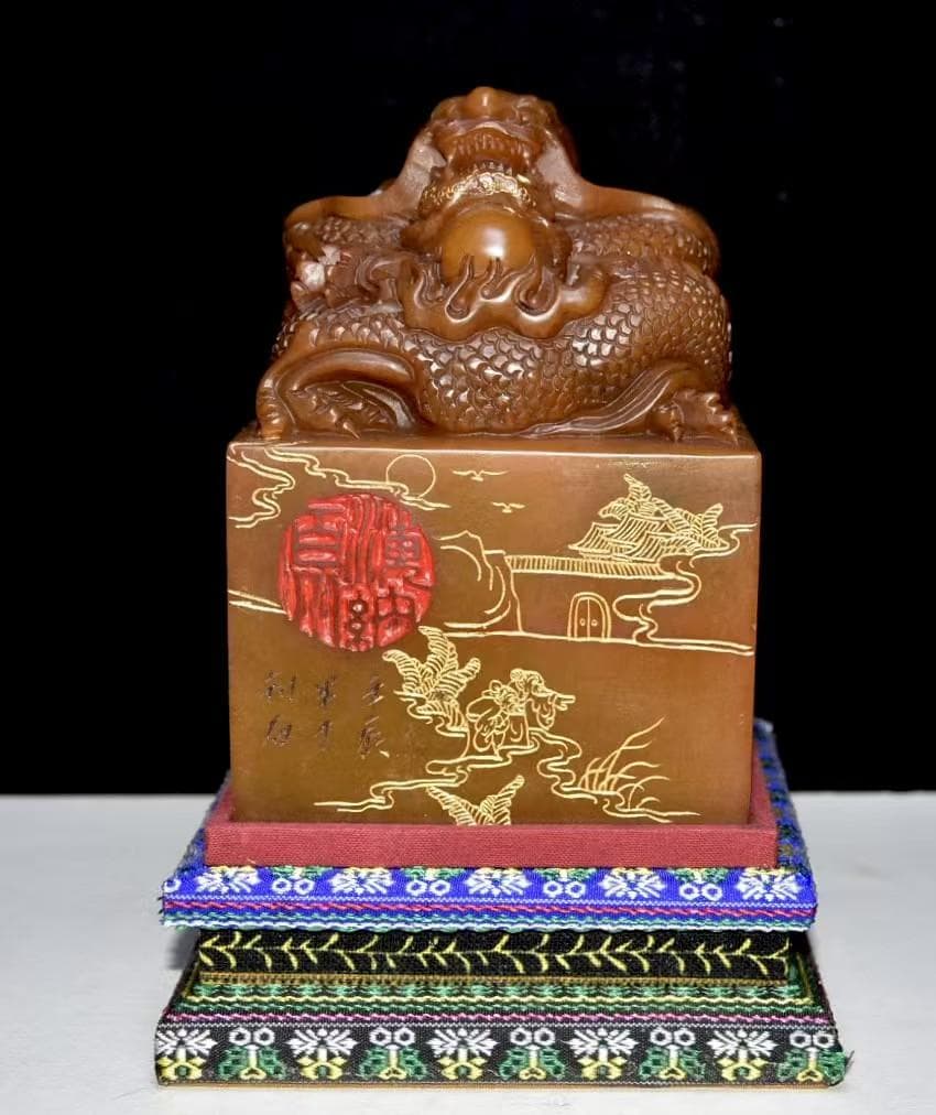 中国古美術・田黄石彫り・半丁作 壬辰年・細密彫・蘿蔔絲紋・篆刻・書道具・文房具