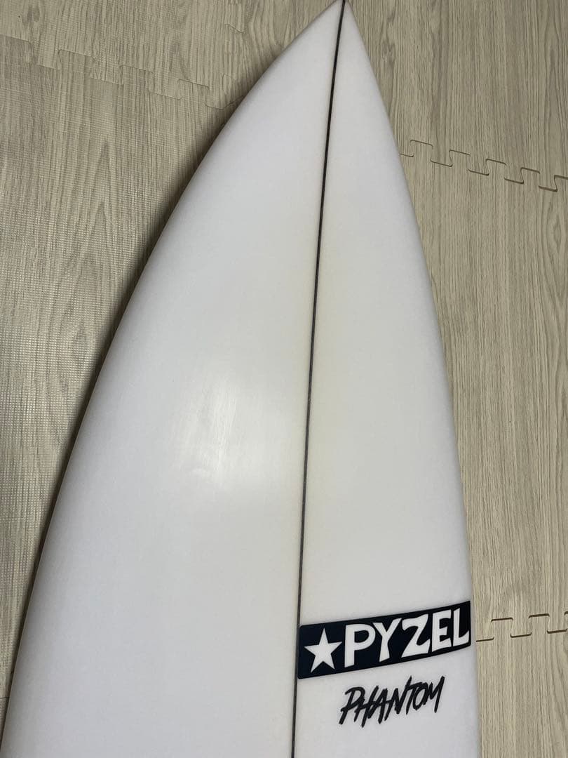 【falke wander】 PYZEL Phantom 5‘11 31ℓ
