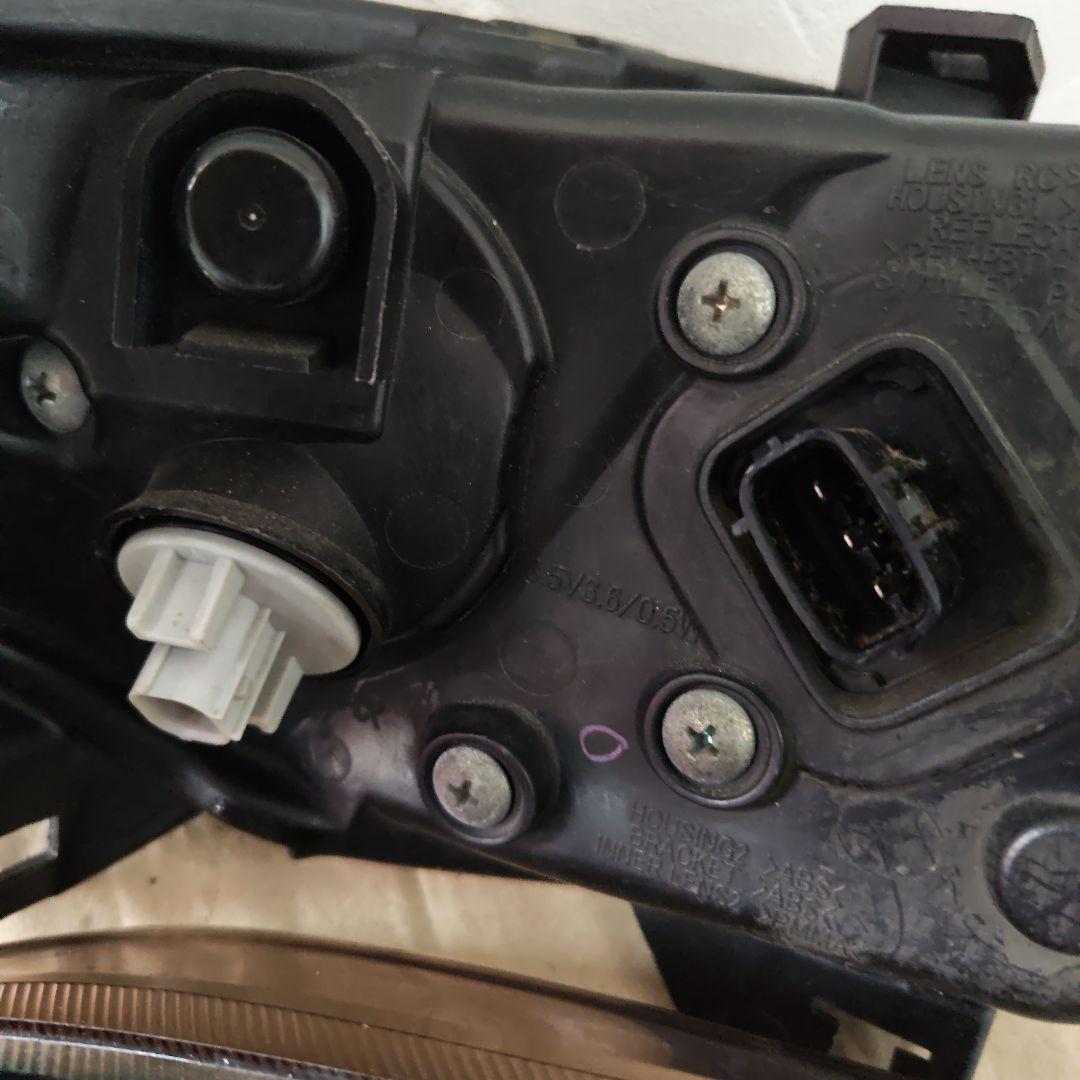 ホンダ　フォルツァ　MF08 後期型純正テールレンズ
