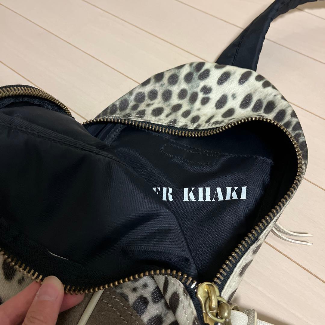 ships エバーカーキ　ボディバッグ　専用