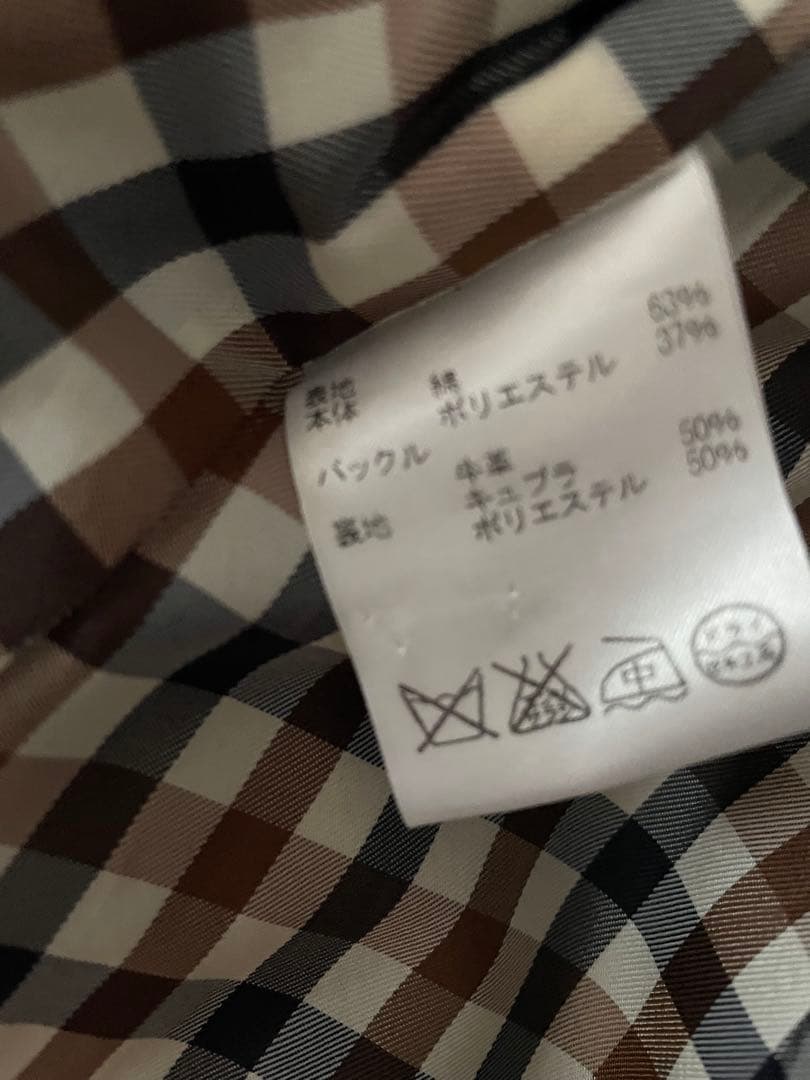 アクアスキュータム　トレンチコート