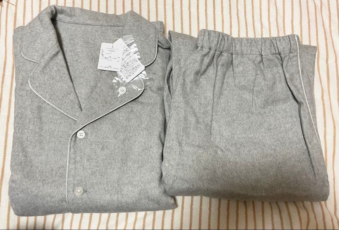 新品タグ付 TENERITA ダブルフェイスフランネルパジャマ#グレー
