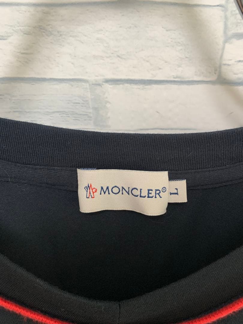 【美品】MONCLER ブラック Tシャツ L メンズ